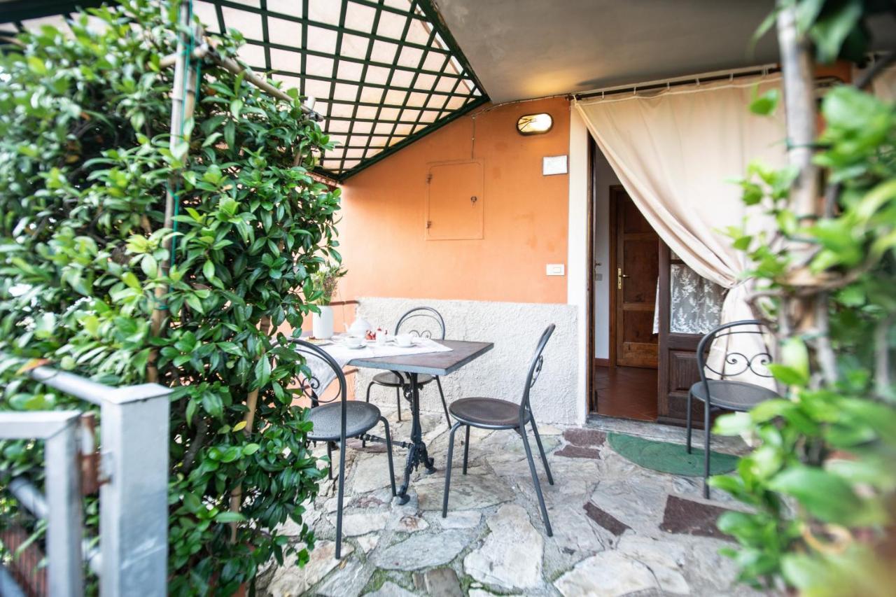 Casetta Di Butia, Appartamento Iris Lucca Exterior photo